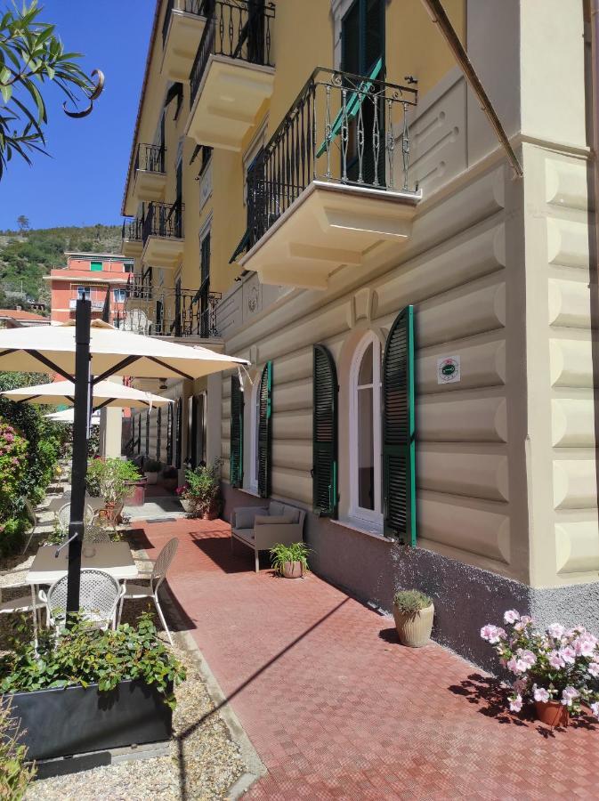 Hotel Palace Levanto Exterior photo